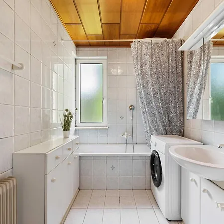 Lakeside Velden Apartment *